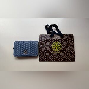 NWOB Tory Burch Willa Ruched Medium Wallet
